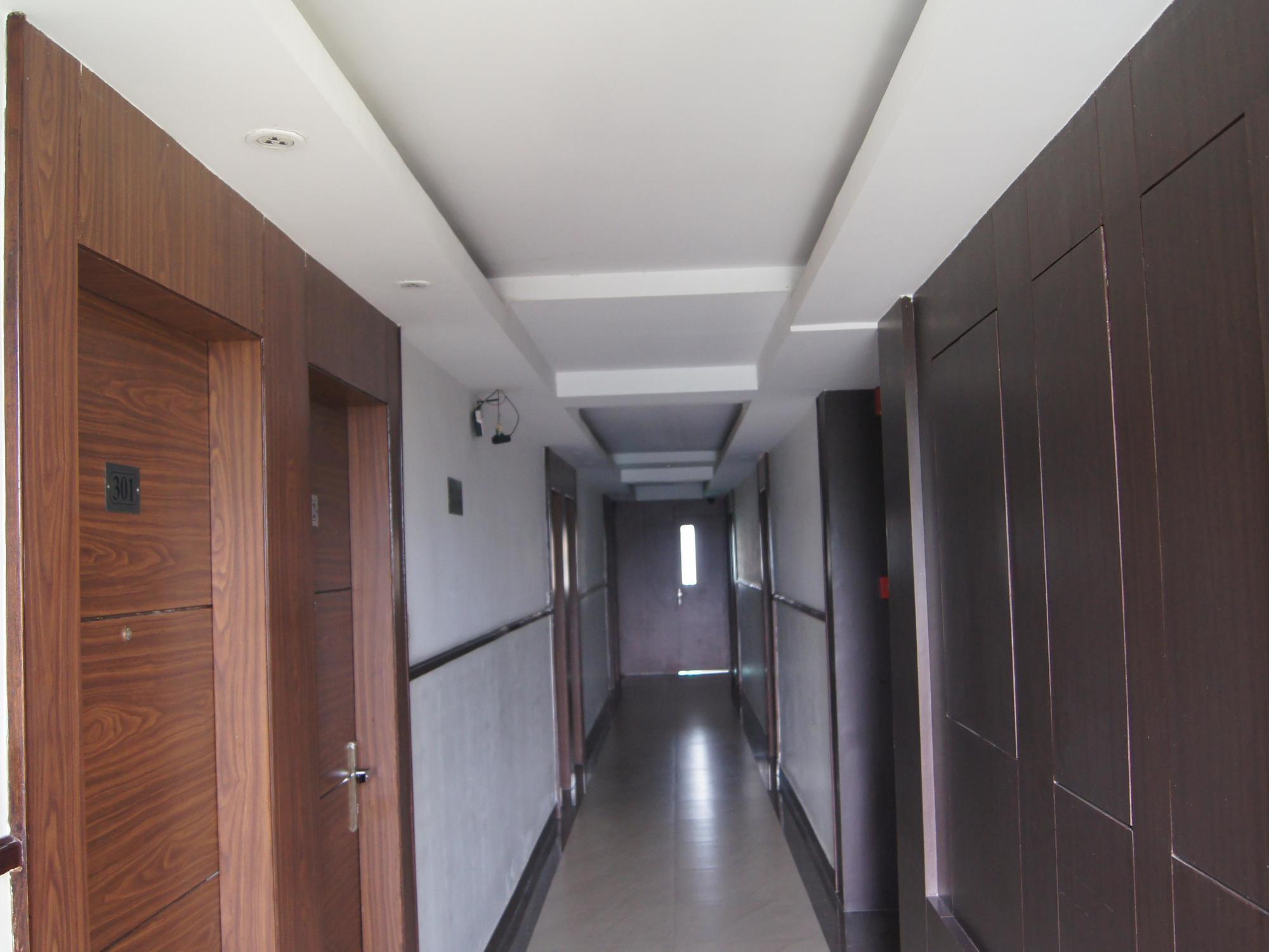 Hotel Siroy Classic Guwahati Luaran gambar
