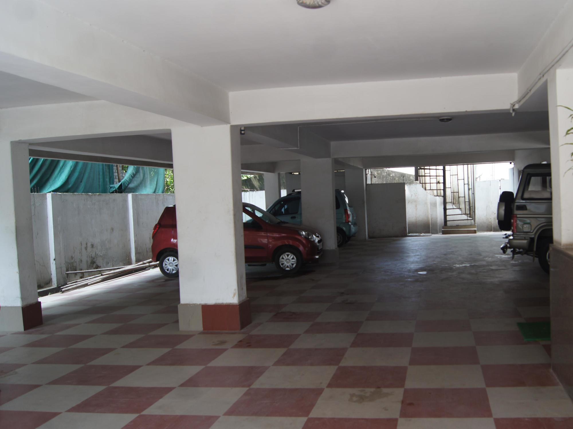 Hotel Siroy Classic Guwahati Luaran gambar